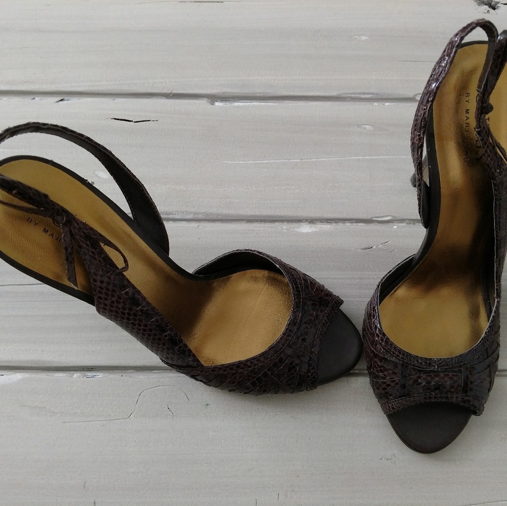 Guess heels